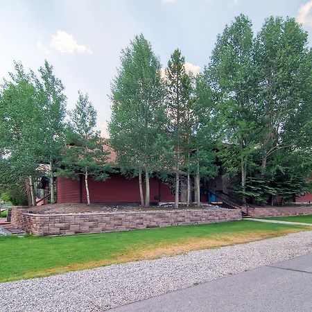 One-Bedroom Mountainside Condo D107 Φρίσκο Δωμάτιο φωτογραφία