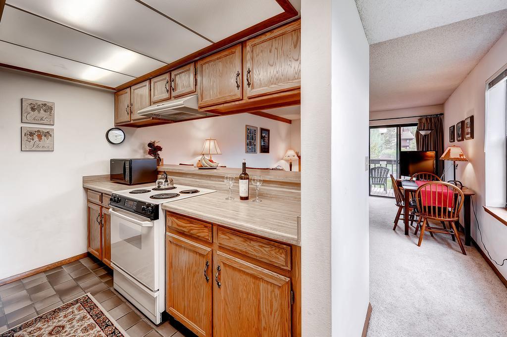 One-Bedroom Mountainside Condo D107 Φρίσκο Δωμάτιο φωτογραφία