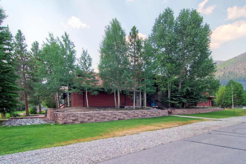 One-Bedroom Mountainside Condo D107 Φρίσκο Δωμάτιο φωτογραφία