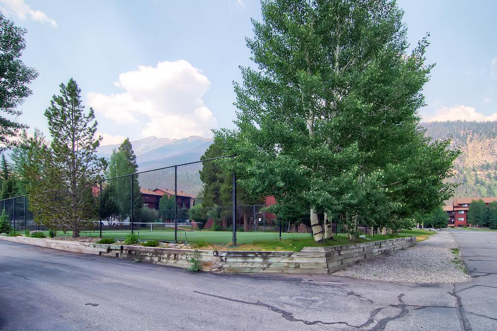 One-Bedroom Mountainside Condo D107 Φρίσκο Δωμάτιο φωτογραφία