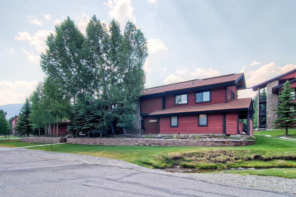 One-Bedroom Mountainside Condo D107 Φρίσκο Δωμάτιο φωτογραφία